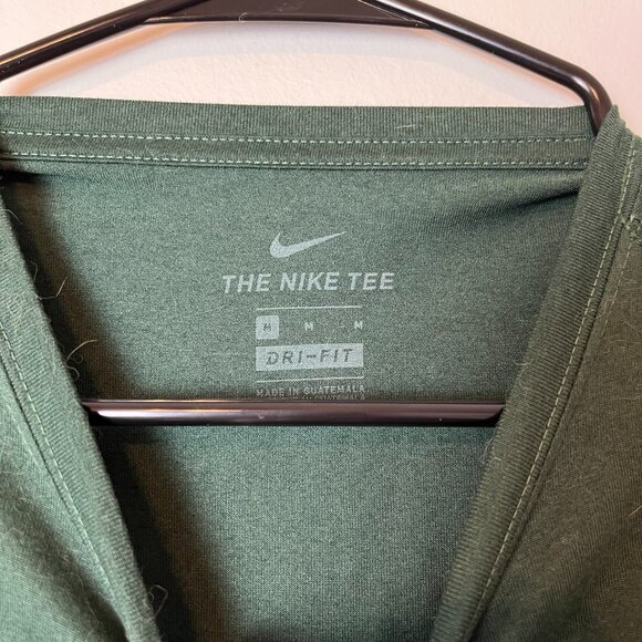 Green Bay Packers Football Shirt - Picture 2 of 3